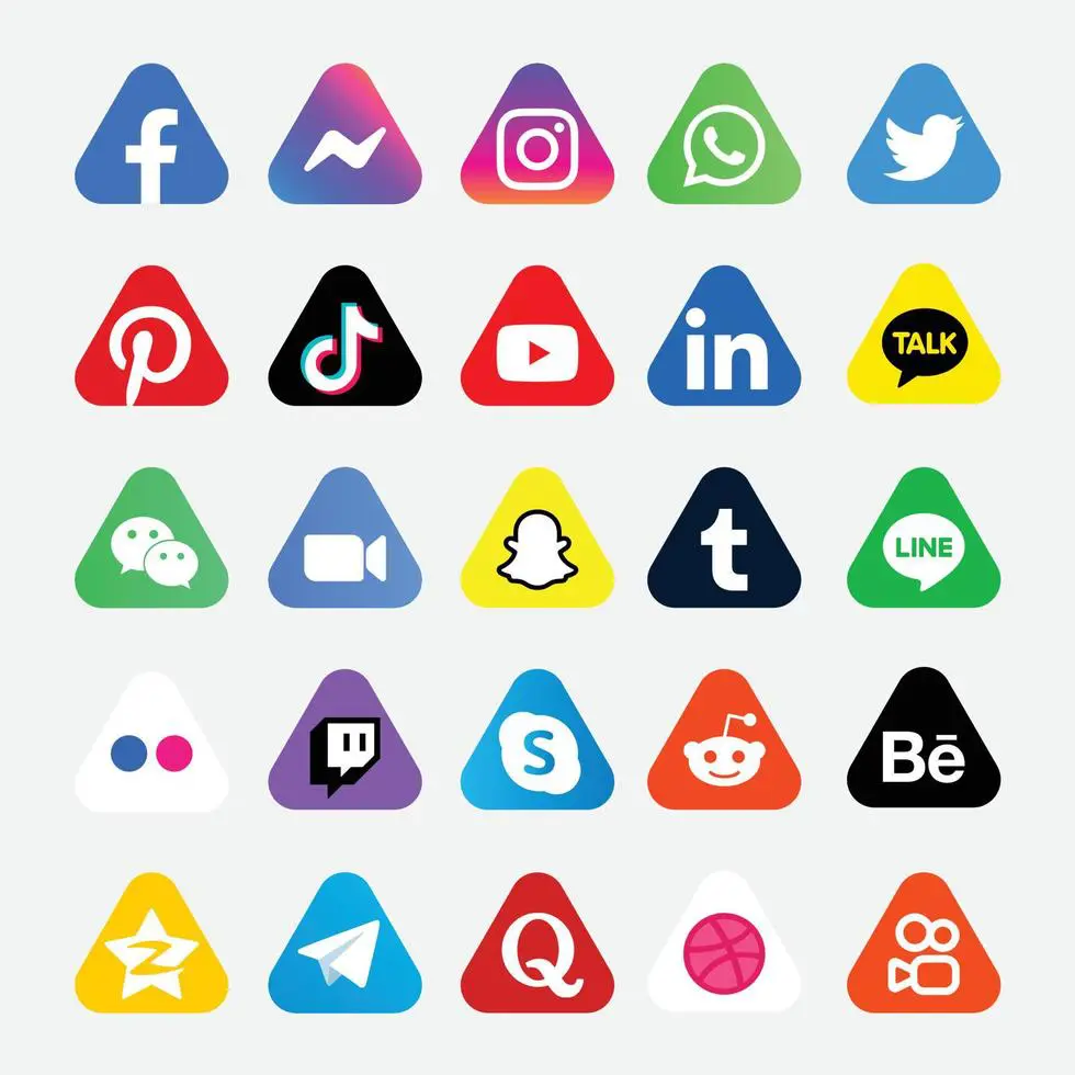 Social media triangle icons