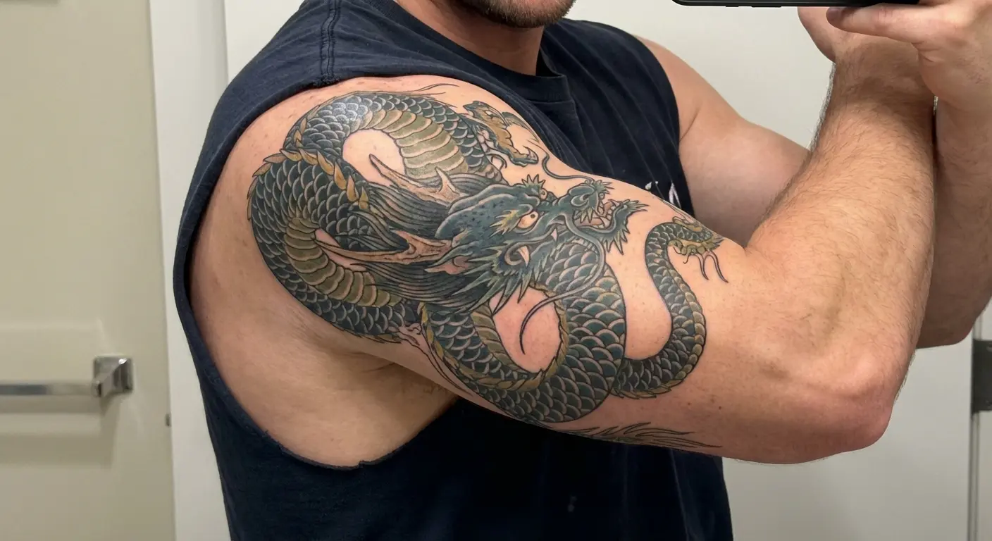 Dragon positioned to follow muscle grain - watch what happens when this guy flexes.
